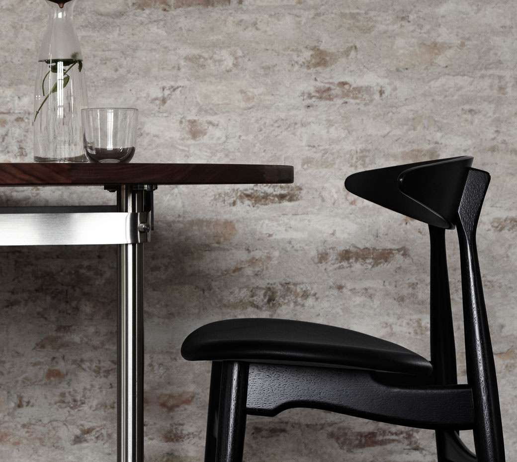 Carl Hansen & Søn Campaign 4 for 3 | CH33 Oak Dining Chair Hans