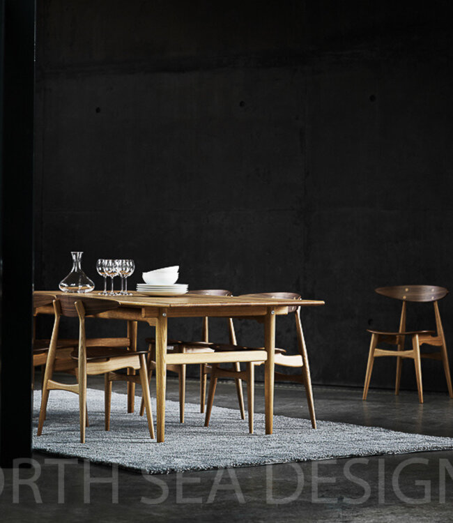 Carl Hansen & Søn CH33T Oak Dining Chair 4 for 3 campaign