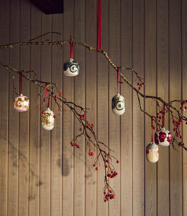 Marimekko Unikko christmas ornament in pink & gold