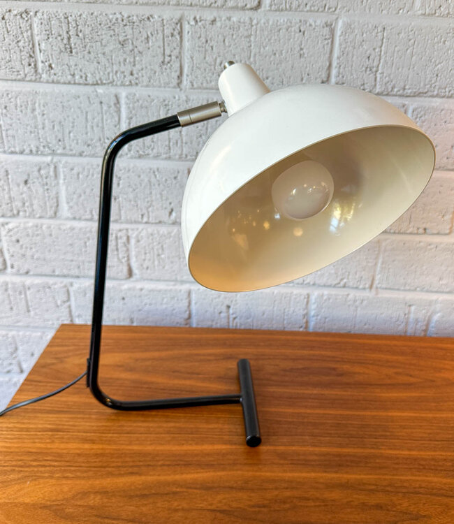 Anvia Sale Show model Desk lamp The Director no. 1501
