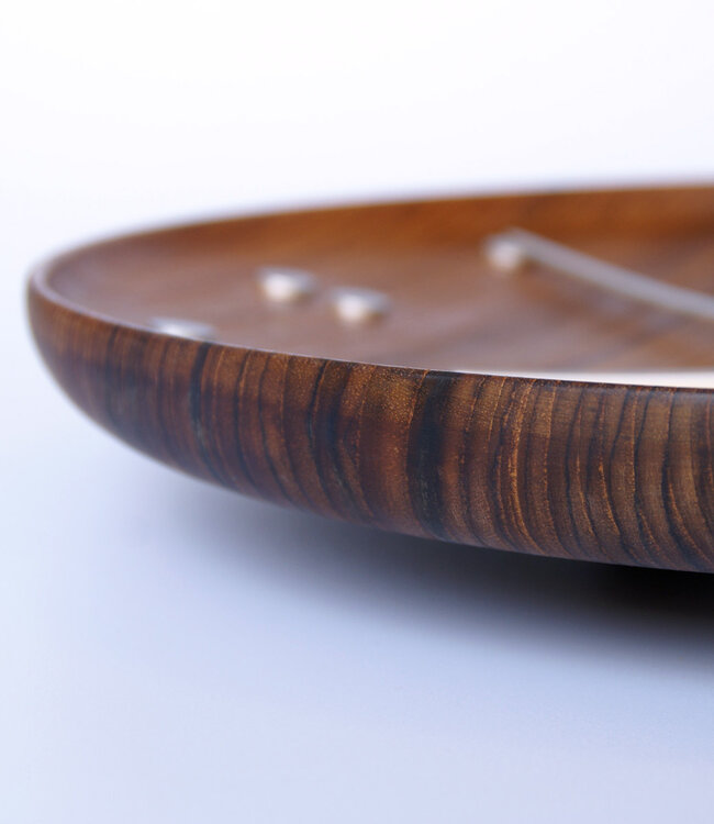 Architectmade Finn Juhl Klok in teak of essen in 2 maten