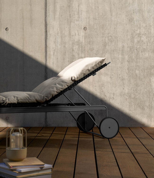 Houe Click Adjustable Chaise Longue Ligbed