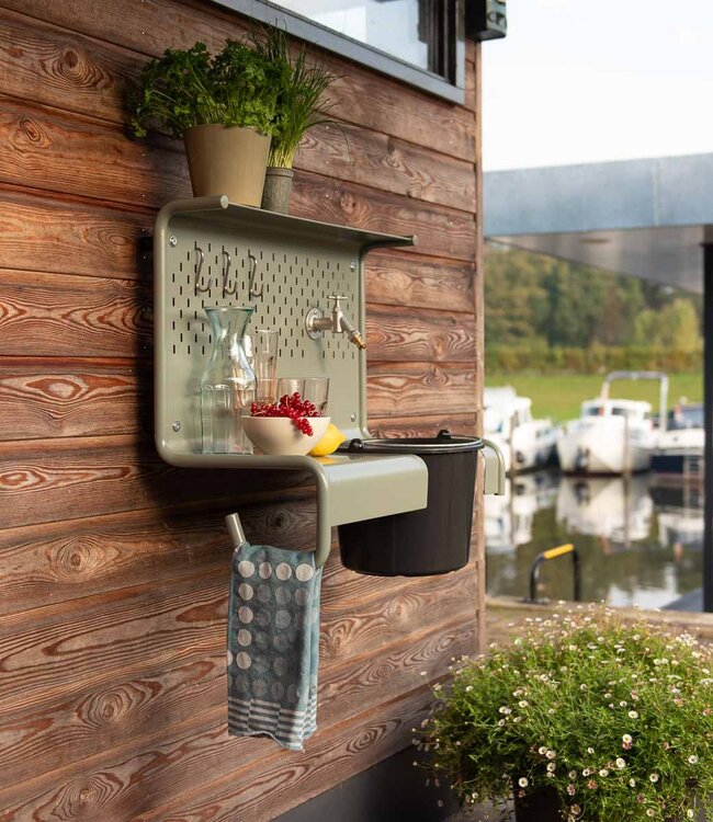 Weltevree Waterworks aanrecht met buitenkraan