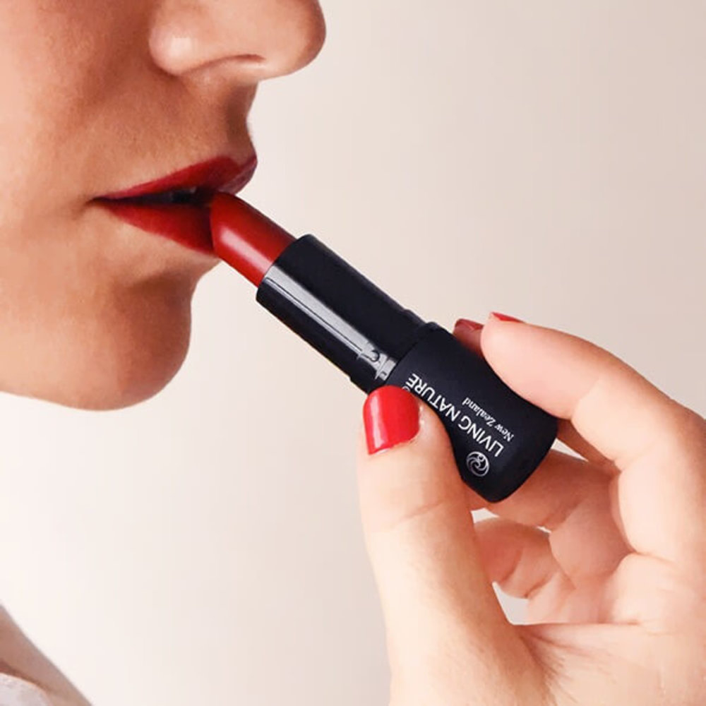 Living Nature Lippenstift Glamorous Living Nature Lippenstift Glamorous