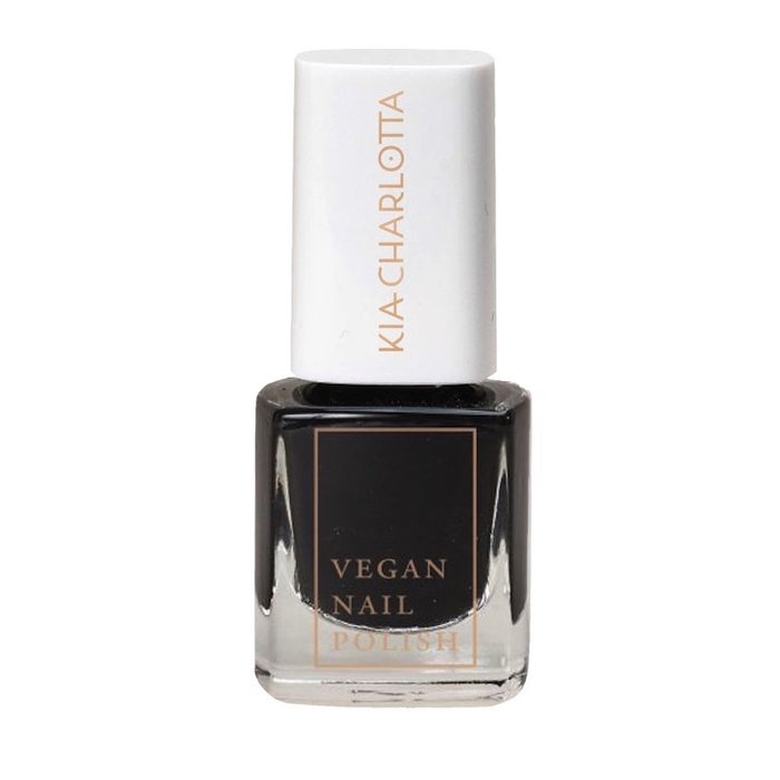 Kia Charlotta Brave Soul Black nagellak Kia Charlotta Brave Soul Black nagellak