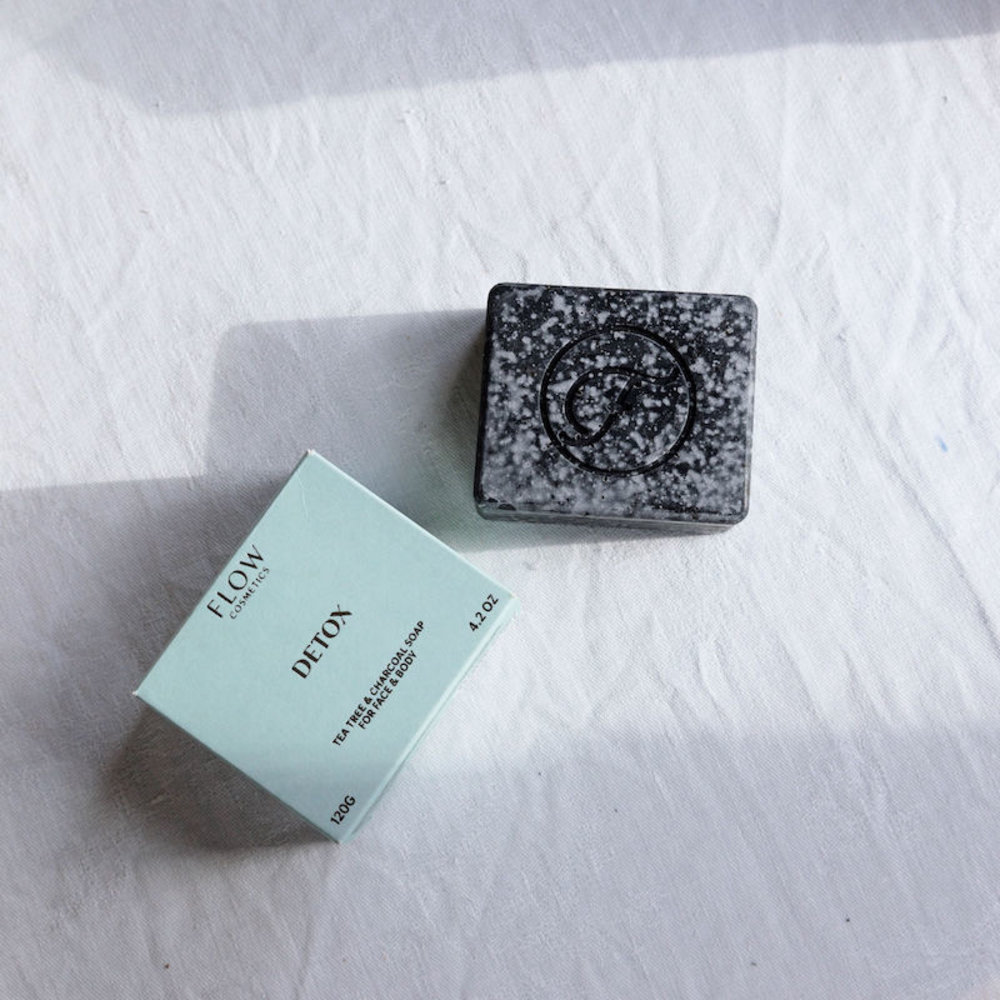 Flow Cosmetics Detox Tea Tree & Charcoal Soap Face & Body Flow Cosmetics Detox Tea Tree & Charcoal Soap Face & Body
