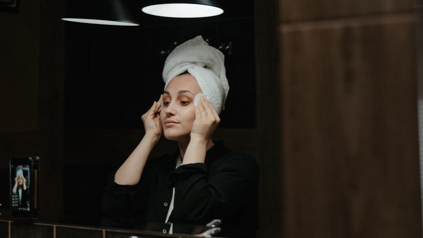 Facial cleansing in the morning and in the evening?