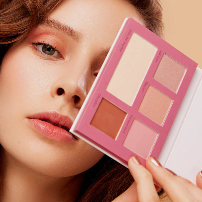 Kia Charlotta Lidschatten-Palette Dreams Come True Kia Charlotta Lidschatten-Palette Dreams Come True