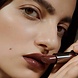 MÁDARA Dazzle Nights Dominance 504 Satin Shine Lippenstift MÁDARA Dazzle Nights Dominance 504 Satin Shine Lippenstift