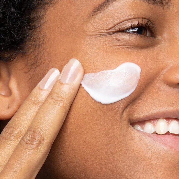 SO'BiO étic Lift Grenade Smooth & Glow Plumping Night Cream SO'BiO étic Lift Grenade Smooth & Glow Plumping Night Cream