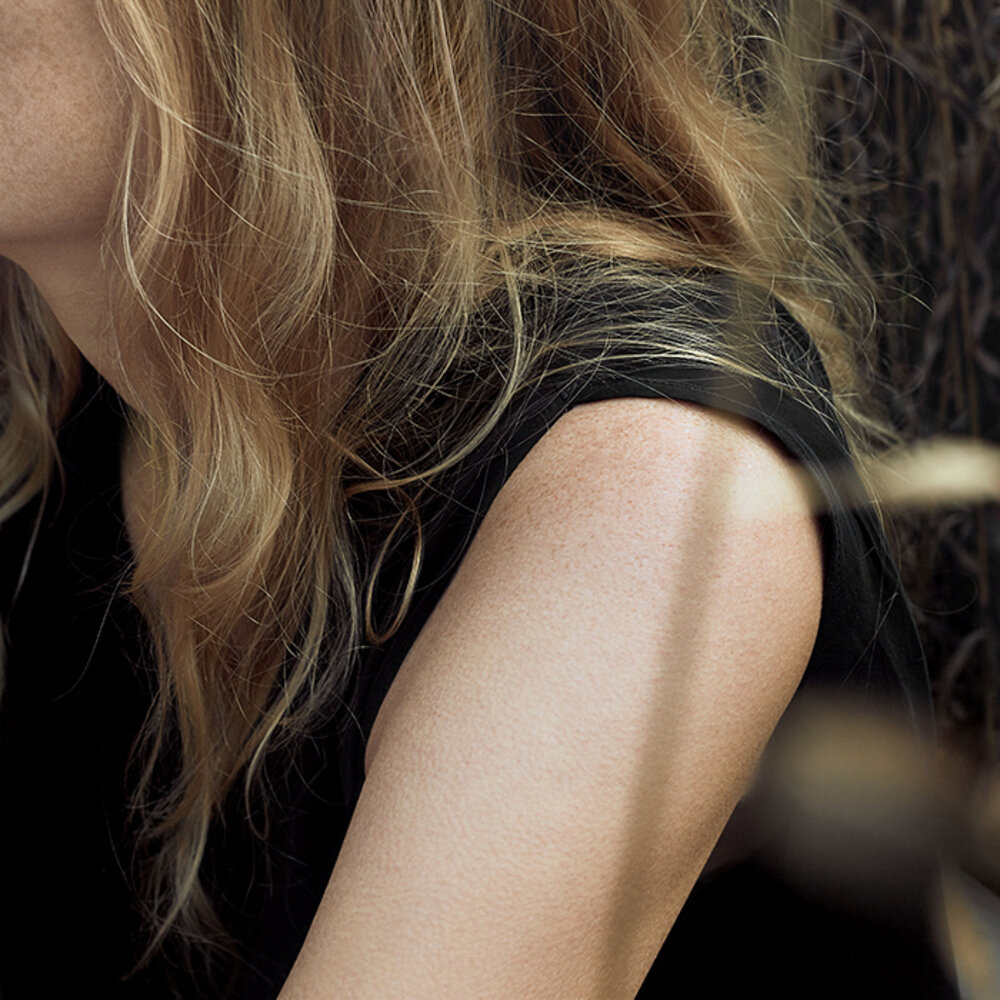 MÁDARA Firming Body Oil MÁDARA Firming Body Oil