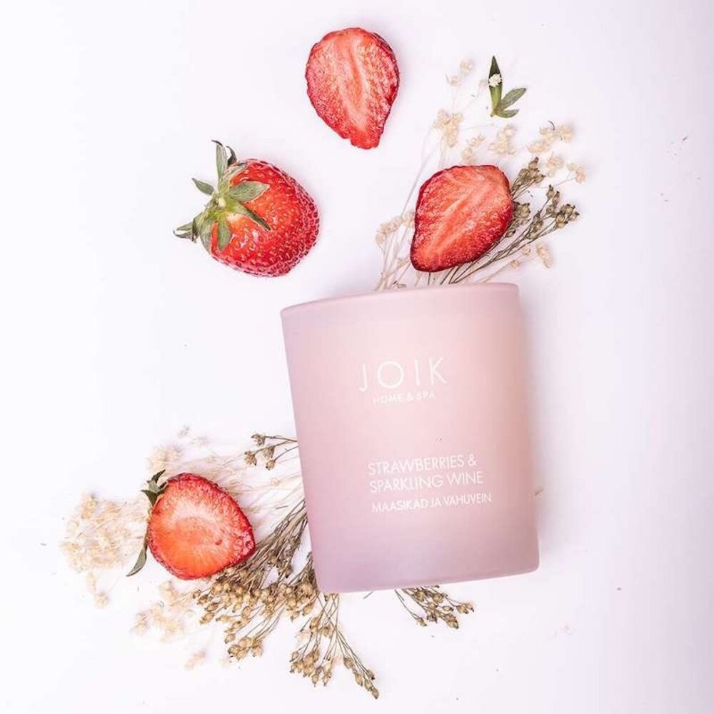JOIK Scented Candle Rapeseed Wax Strawberries & Sparkling Wine JOIK Scented Candle Rapeseed Wax Strawberries & Sparkling Wine