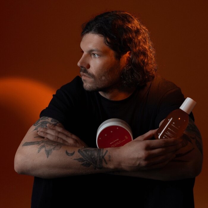 Uoga Uoga More Fireworks Kraft- und Glanz-Haarmaske Uoga Uoga More Fireworks Kraft- und Glanz-Haarmaske