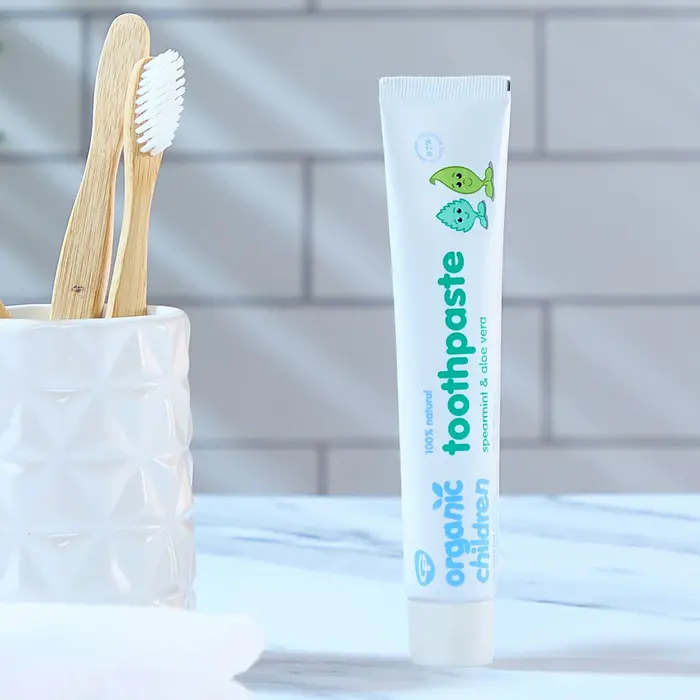 Green People Kids Tandpasta Spearmint & Aloe Vera zonder fluoride Green People Kids Tandpasta Spearmint & Aloe Vera zonder fluoride