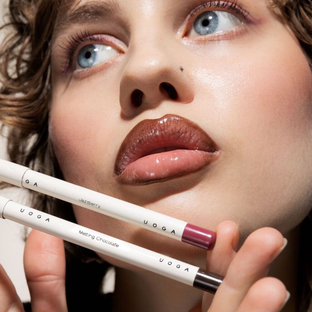 Uoga Uoga Lip Pencil 857 Jazzberry Uoga Uoga Lip Pencil 857 Jazzberry