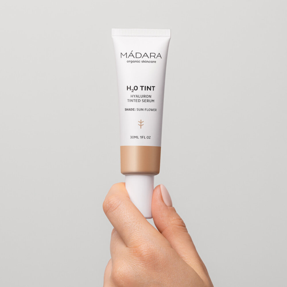 MÁDARA H2O Tint Hyaluron Tinted Serum 03 Sun Flower MÁDARA H2O Tint Hyaluron Tinted Serum 03 Sun Flower