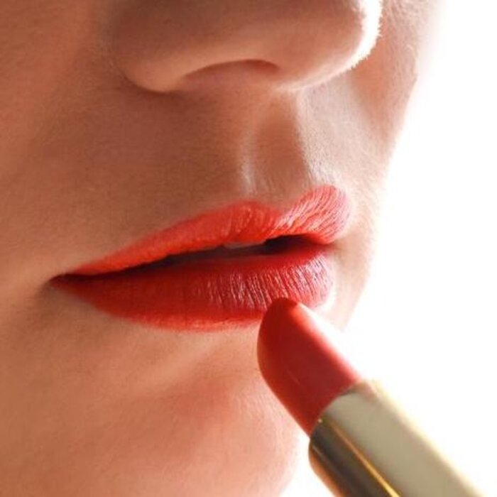 Living Nature Lippenstift Electric Coral Living Nature Lippenstift Electric Coral