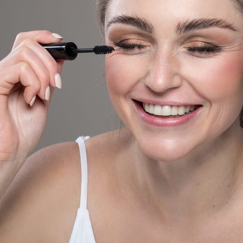 Benecos Mascara Maximum Volume Tiefschwarz Benecos Mascara Maximum Volume Tiefschwarz