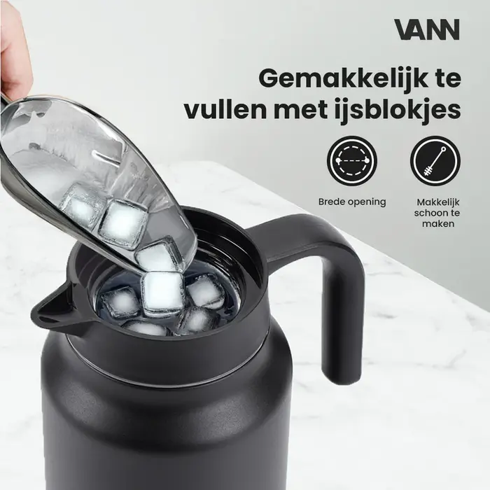 VANN 3-wandiger Edelstahl Familenkrug Schwarz 1,5 Liter VANN 3-wandiger Edelstahl Familenkrug Schwarz 1,5 Liter