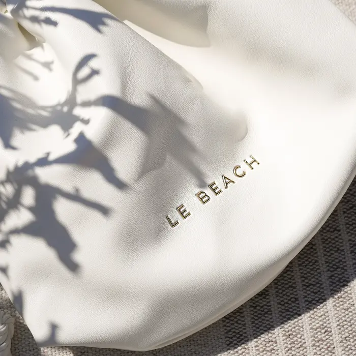 Le Beach Free* Gift Travel Pouch Le Beach Free* Gift Travel Pouch