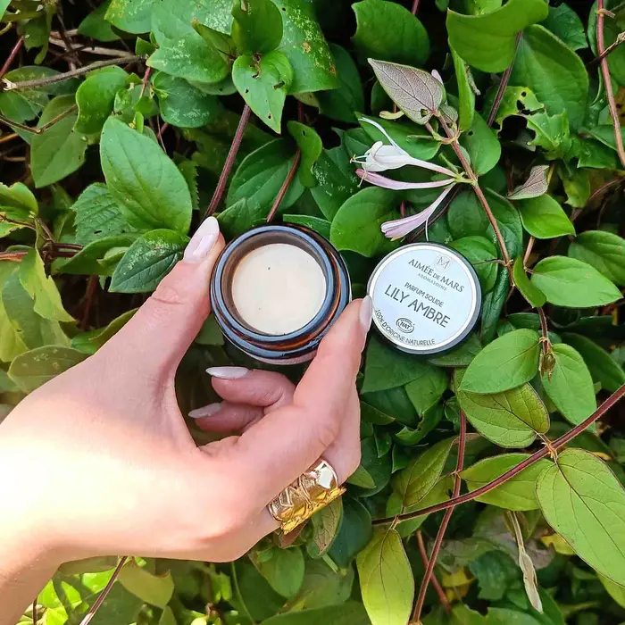 Aimée de Mars Lily Ambre Parfum Solide Aimée de Mars Lily Ambre Parfum Solide