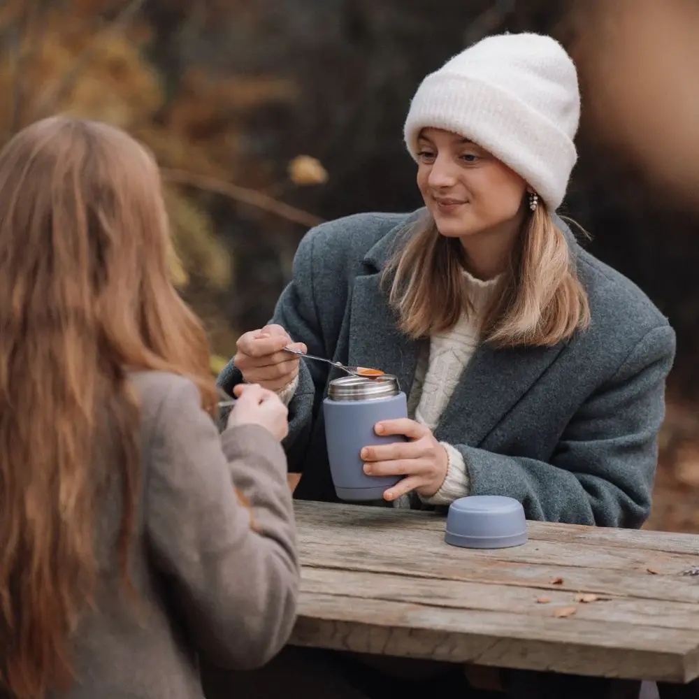 VANN Edelstahl Thermos Foodpot Lavendelgrau VANN Edelstahl Thermos Foodpot Lavendelgrau