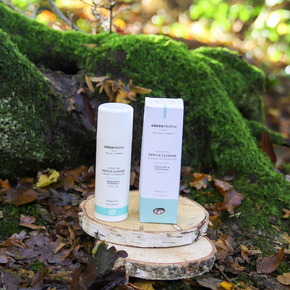 Green People Sanfte feuchtigkeitsspendende Reinigung & Make-up-Entferner