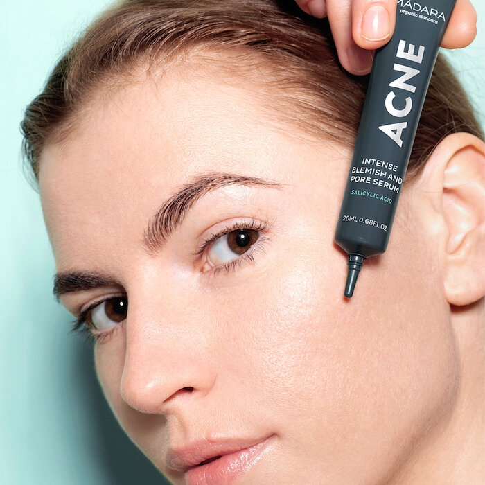 MÁDARA ACNE Intense Blemish & Pore Serum