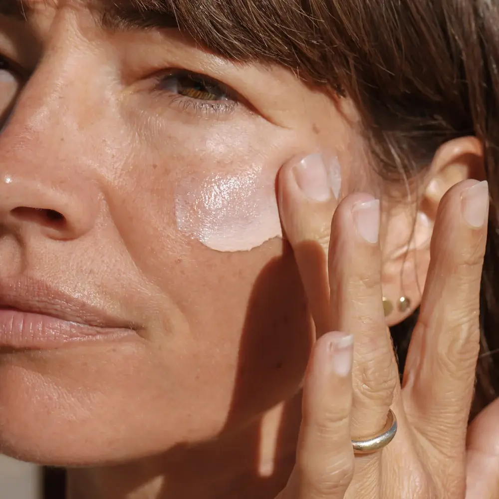 Mukti Organics Free* Geschenk Tagescreme Solar Veil LSF 30 MINI Mukti Organics Free* Geschenk Tagescreme Solar Veil LSF 30 MINI