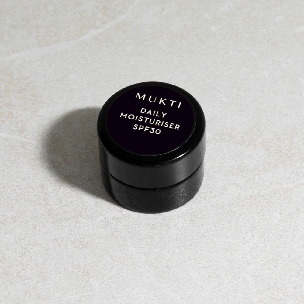 Mukti Organics Free* Geschenk Tagescreme Solar Veil LSF 30 MINI Mukti Organics Free* Geschenk Tagescreme Solar Veil LSF 30 MINI