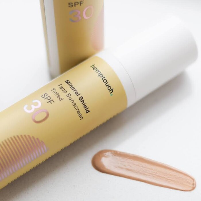 Hemptouch Tinted Mineral Shield Face Sunscreen SPF30 Hemptouch Tinted Mineral Shield Face Sunscreen SPF30