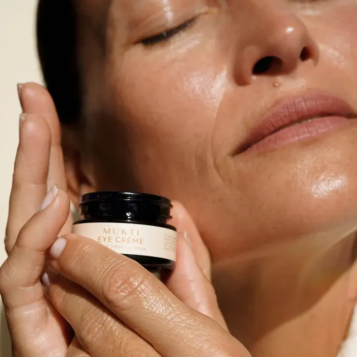Mukti Organics Bioactive Renewal Eye Crème Mukti Organics Bioactive Renewal Eye Crème