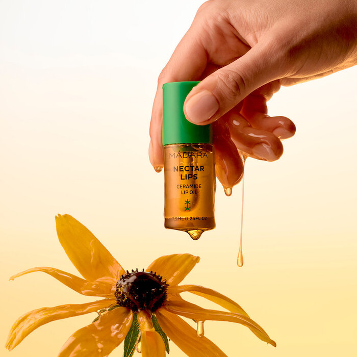 MÁDARA Nectar Lips Ceramide Lip Oil Amber MÁDARA Nectar Lips Ceramide Lip Oil Amber