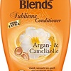 Garnier Loving Blends Après-shampooing à l'huile d'argan et de camélia - 250 ml