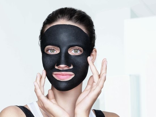 Garnier SkinActive - Masque en tissu noir au charbon pur - Purifiant et raffinant