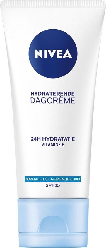 NIVEA Essentials Hydrating Normal to Combination Skin SPF 15 - 50 ml - Day Cream