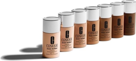 Clinique Even Better Foundation with SPF15 - CN58 Honey