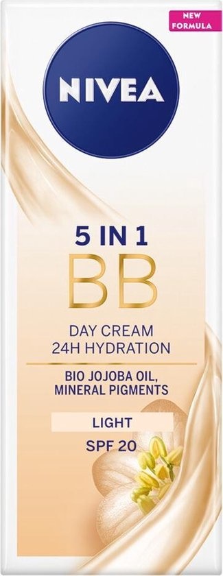 NIVEA Essentials BB Cream Light SPF 15 - 50 ml - Crème de jour - Emballage endommagé