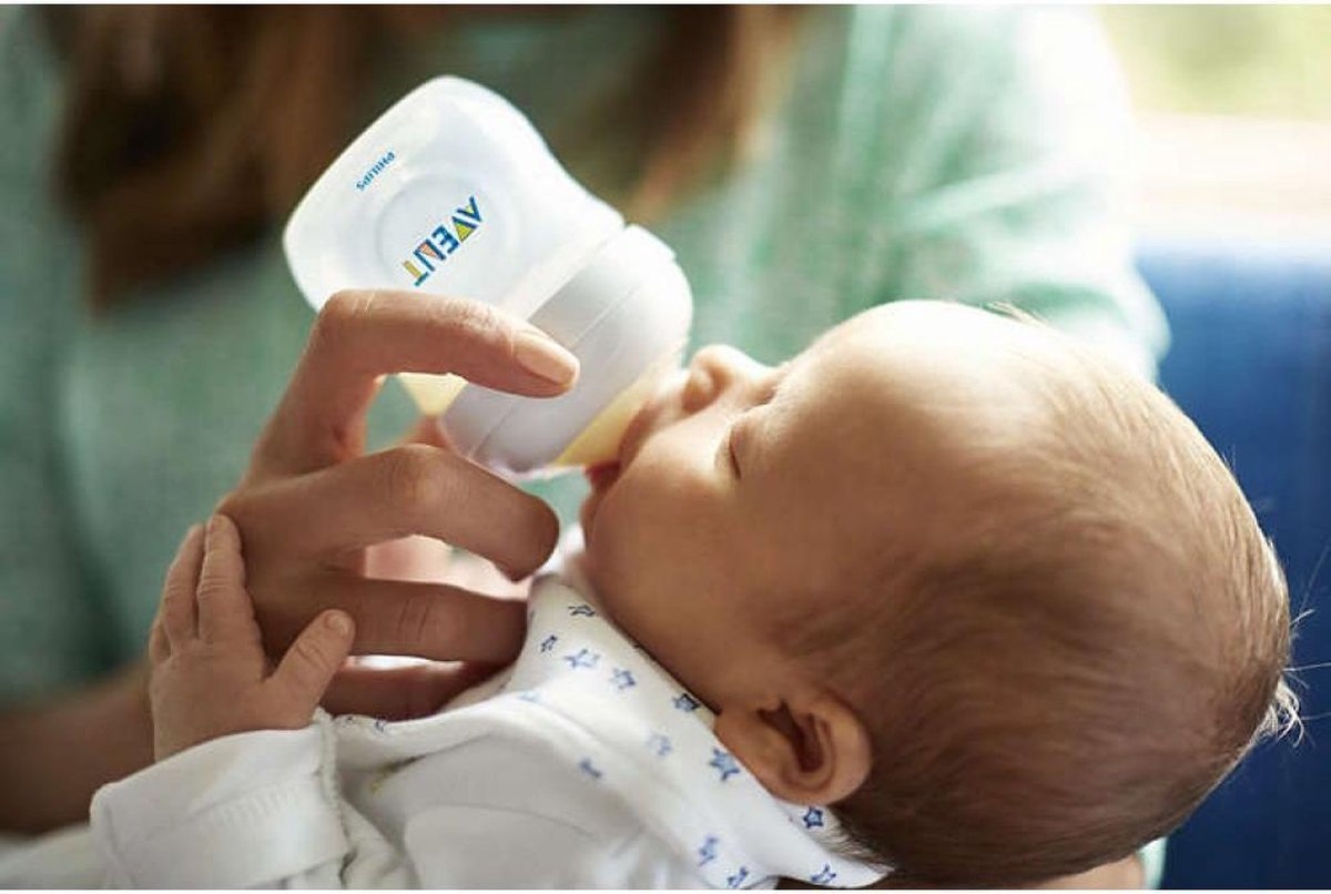 Philips Avent Natural Babyflasche - SCF030/17 Babyflasche (0m+) für langsame Lieferung - Weiß