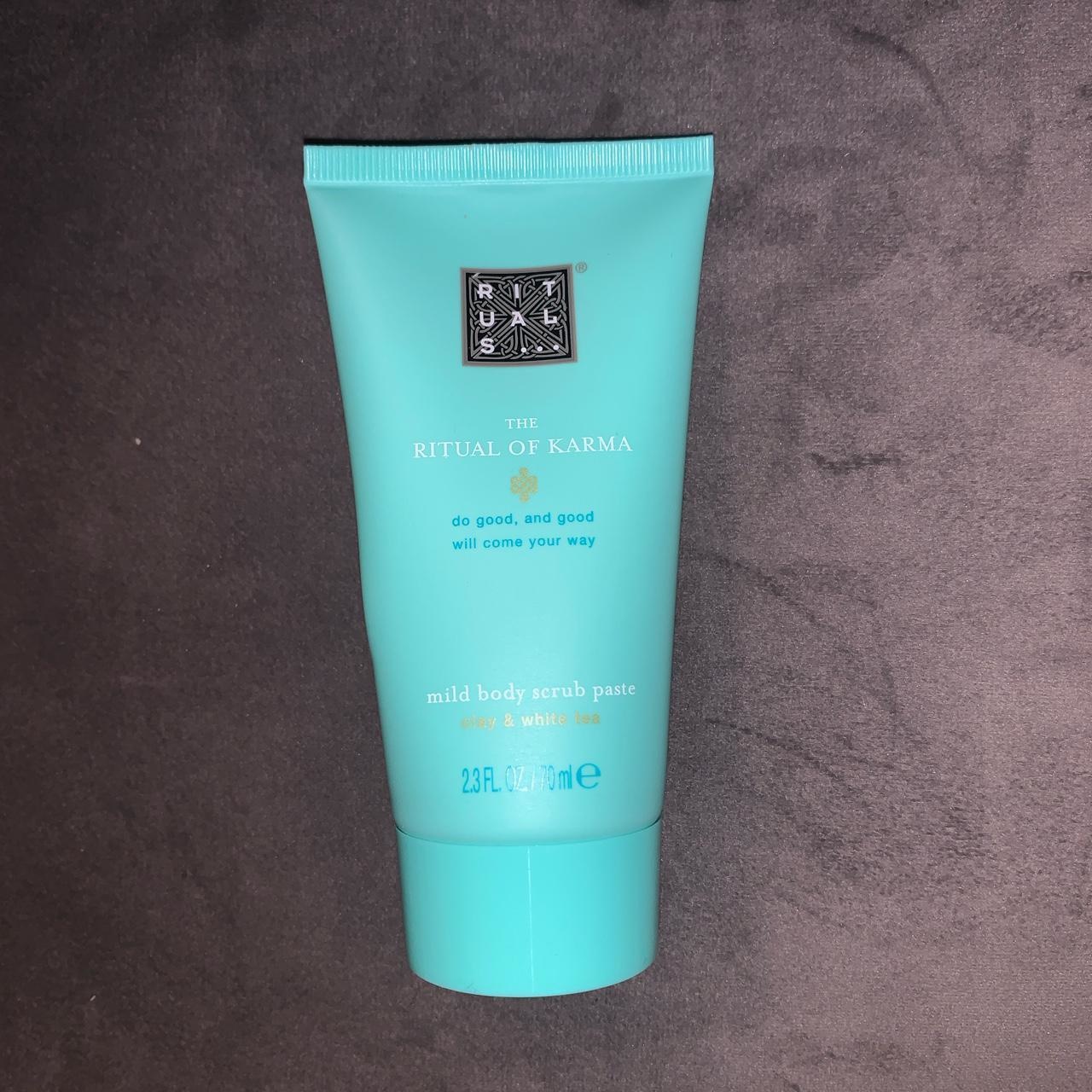 The Ritual Of Karma Milde lichaamsscrub - 70ml