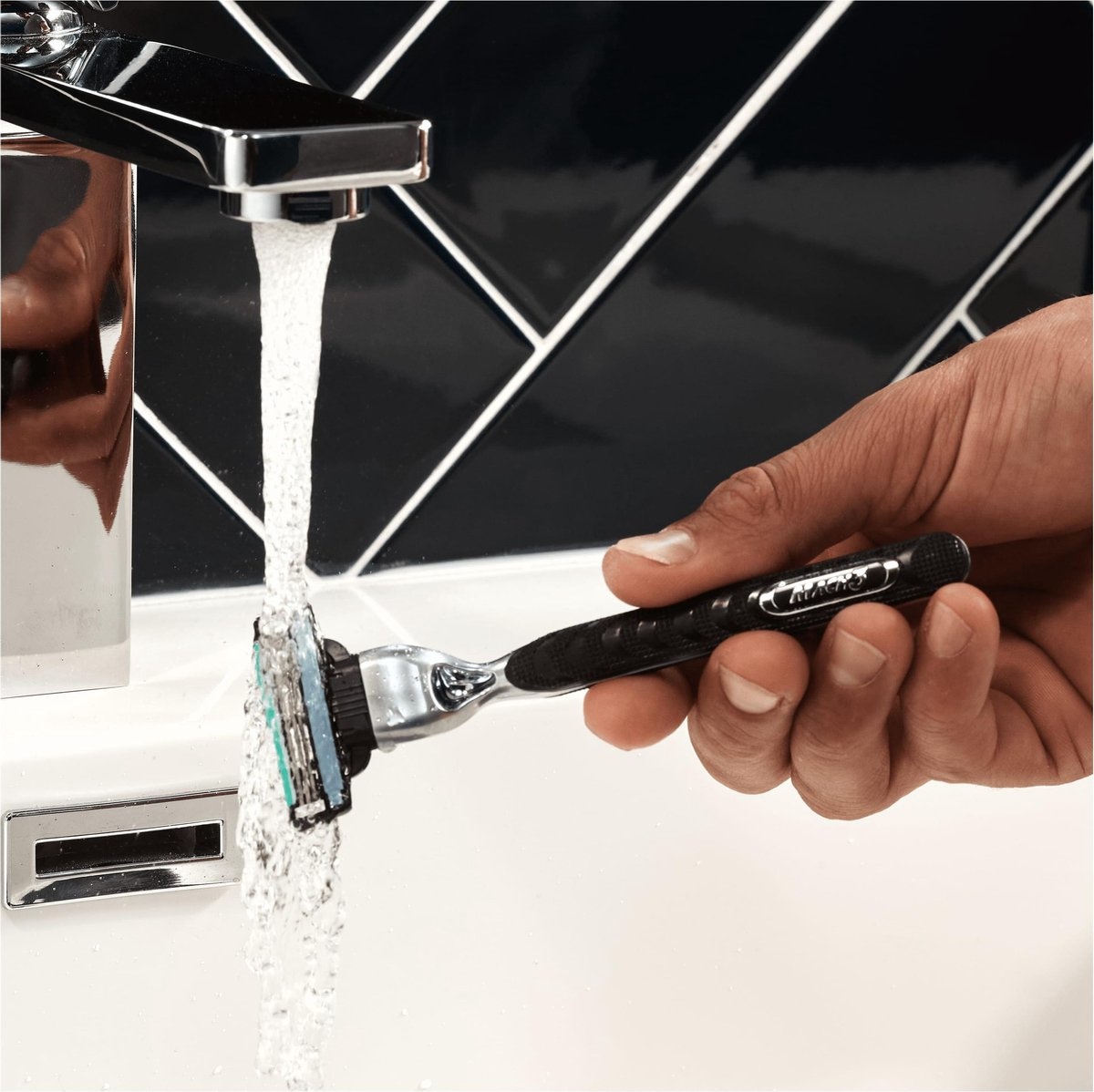 Gillette Mach3 - Men's Shaving System - Includes 1 Razor Blade
