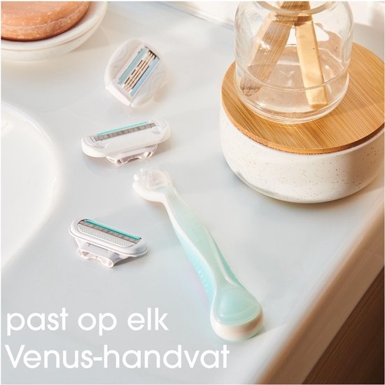 Gillette Venus Deluxe Smooth Sensitive Scheersysteem Voor Vrouwen - Scheermes - Verpakking beschadigd