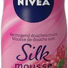 NIVEA Seidenmousse Gefrorene Beere - 200 ml