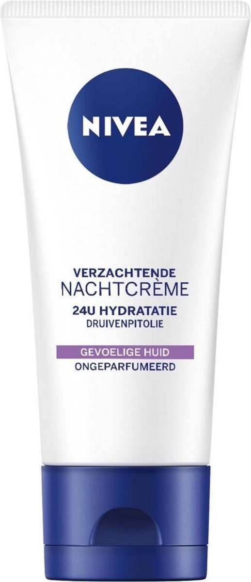 Nivea Essentials Sensitive Nachtcreme 50 ml - Verpakking beschadigd