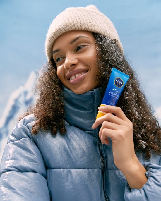NIVEA SUN Face Alpin Sunscreen Cream - SPF 50+ - Winter sports - Ski - For the face - Protects against UVA/UVB and the cold - 50 ml