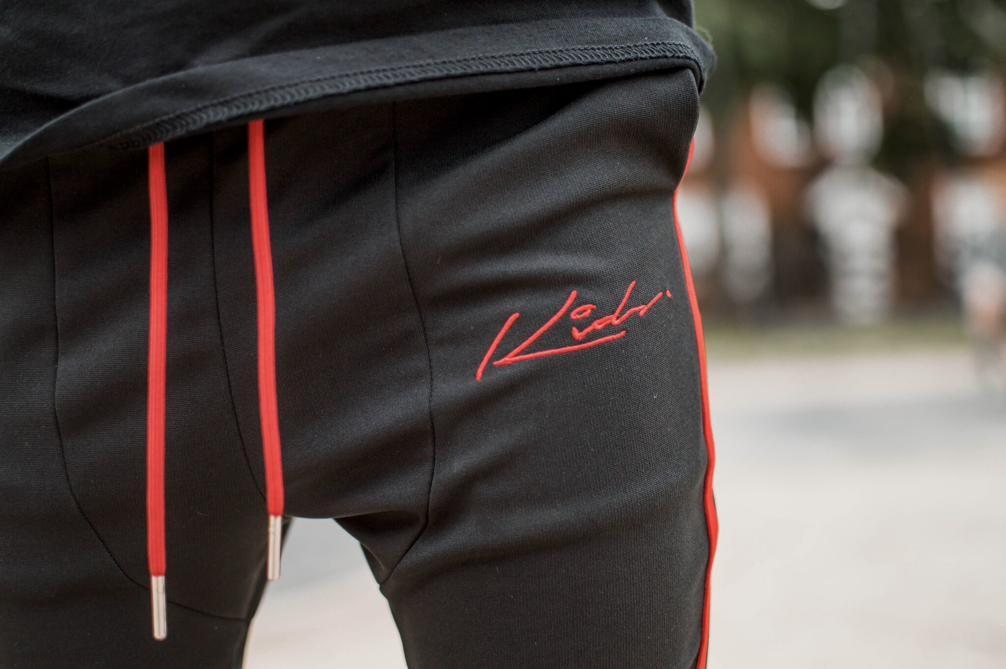 BLACK TRACK PANTS | BEAUBELLAKIDS