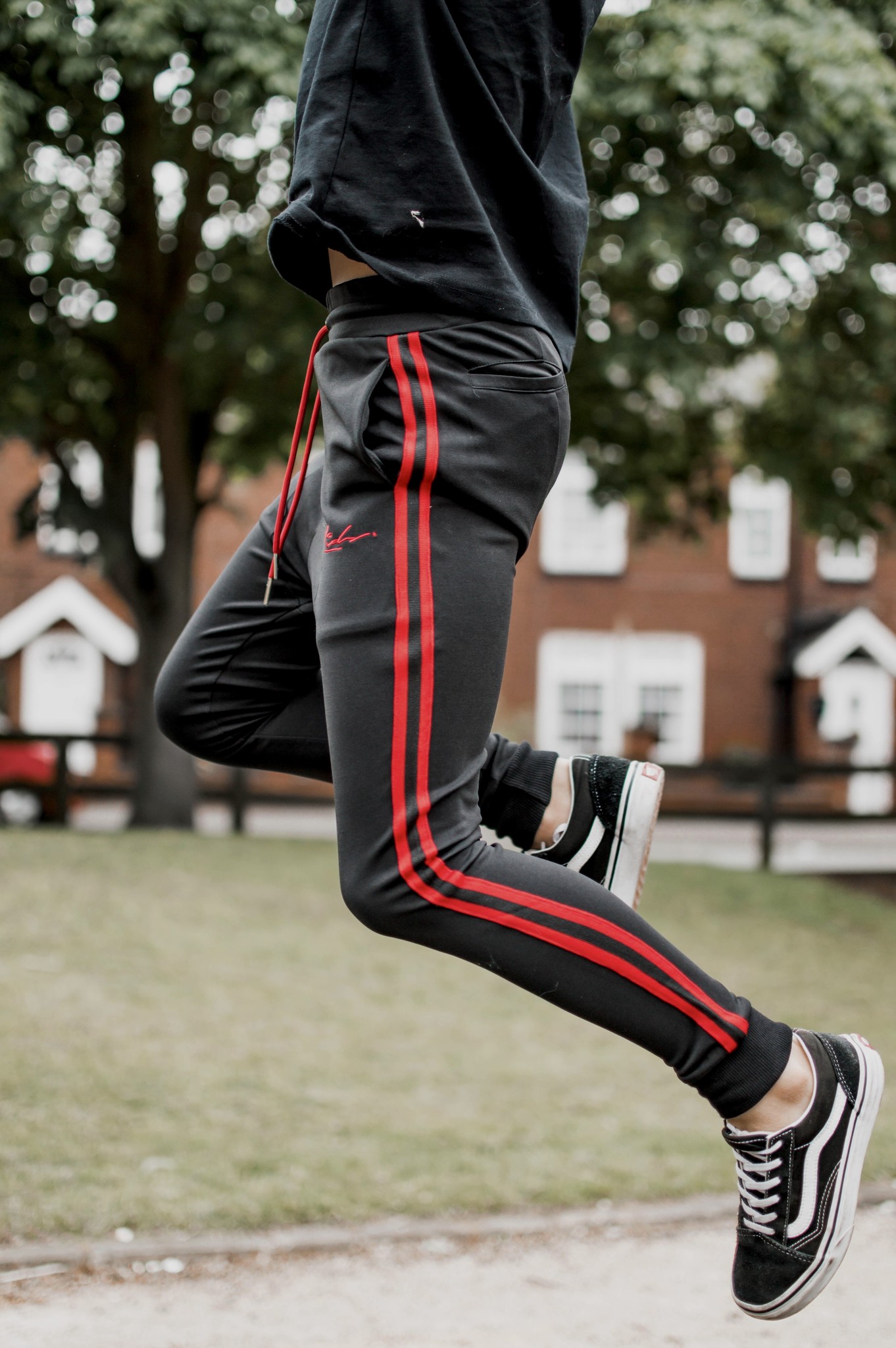 BLACK TRACK PANTS | BEAUBELLAKIDS