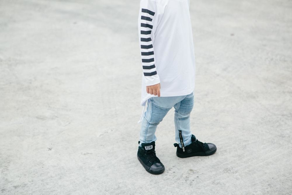 WITTE LONGSLEEVE VOOR JONGENS | STOERE LANGE LONGSLEEVE | STOERE KINDERKLEDING