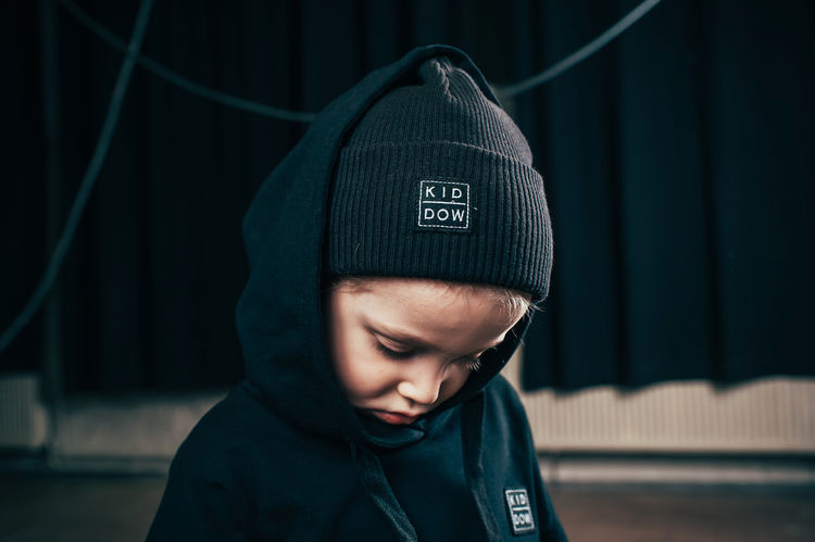 Kiddow KATOENEN MUTS | KATOEN GERIBDE BEANIE ZWART | STREETWEAR VOOR KINDEREN