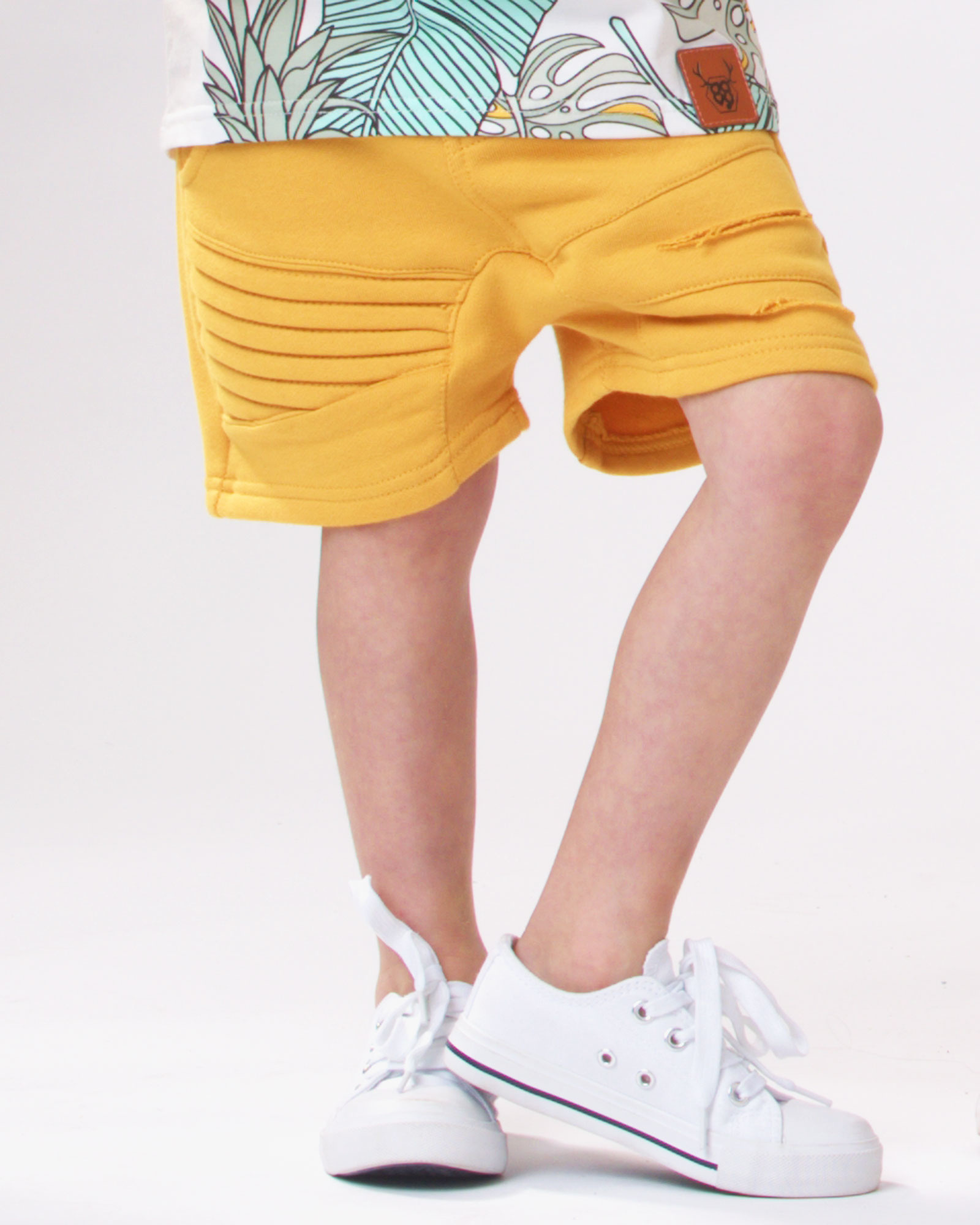 OKERGELE KORTE BROEK | MOSTERD KLEURIGE SHORTS | KINDERKLEDING